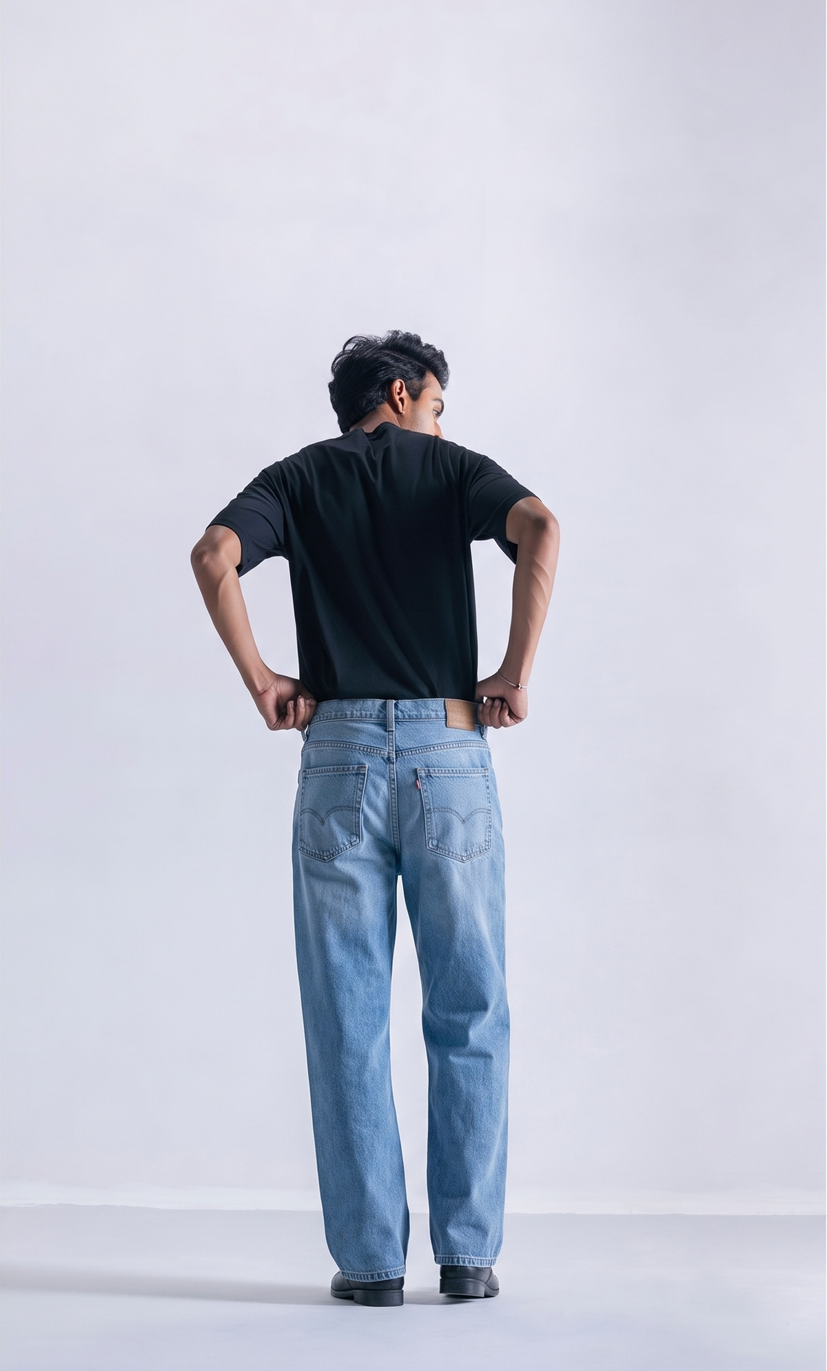 FW Classic Denim Jeans – Light Blue