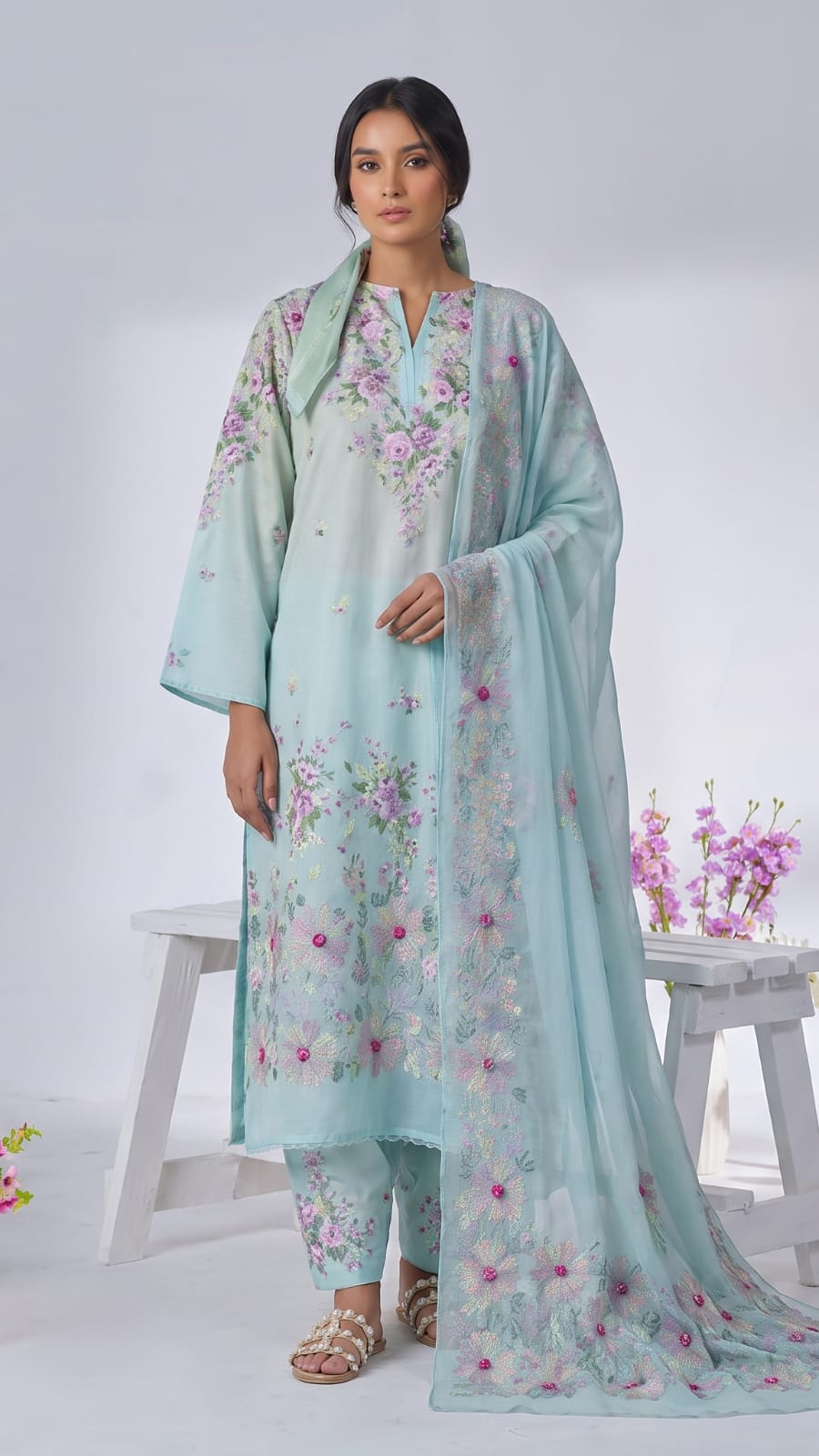Kacha Tanka Embroidered 2-Piece Suit – Pastel Blue